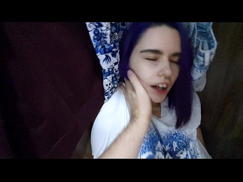 ❤️ Aimsíodh mo SIS sa closet agus chabhraigh sí cum ❤️ Físeán gnéis ag ga.analytik24.ru